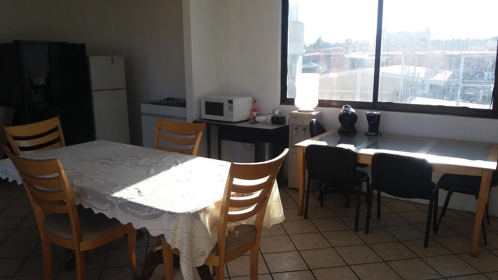 Hostal Avante Toluca Kültér fotó