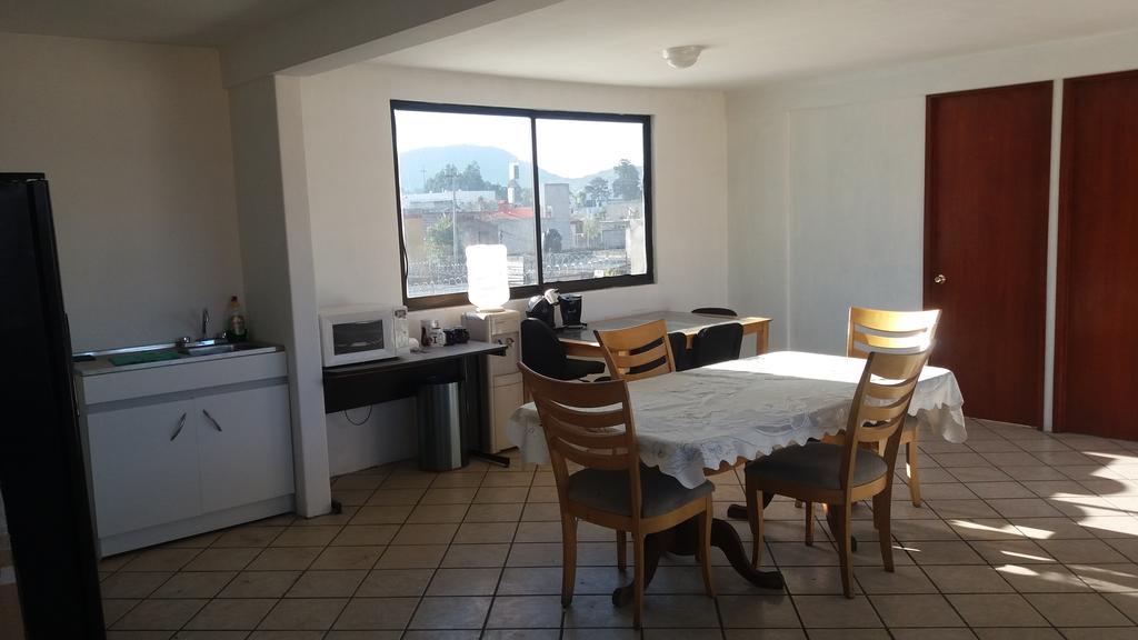 Hostal Avante Toluca Kültér fotó