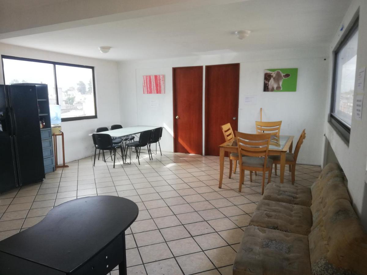 Hostal Avante Toluca Kültér fotó